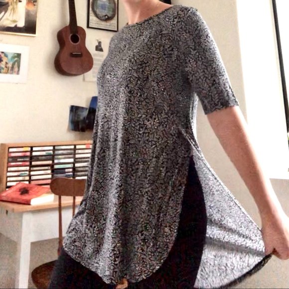 Old Navy Tops - Old Navy Black and White Tunic Top